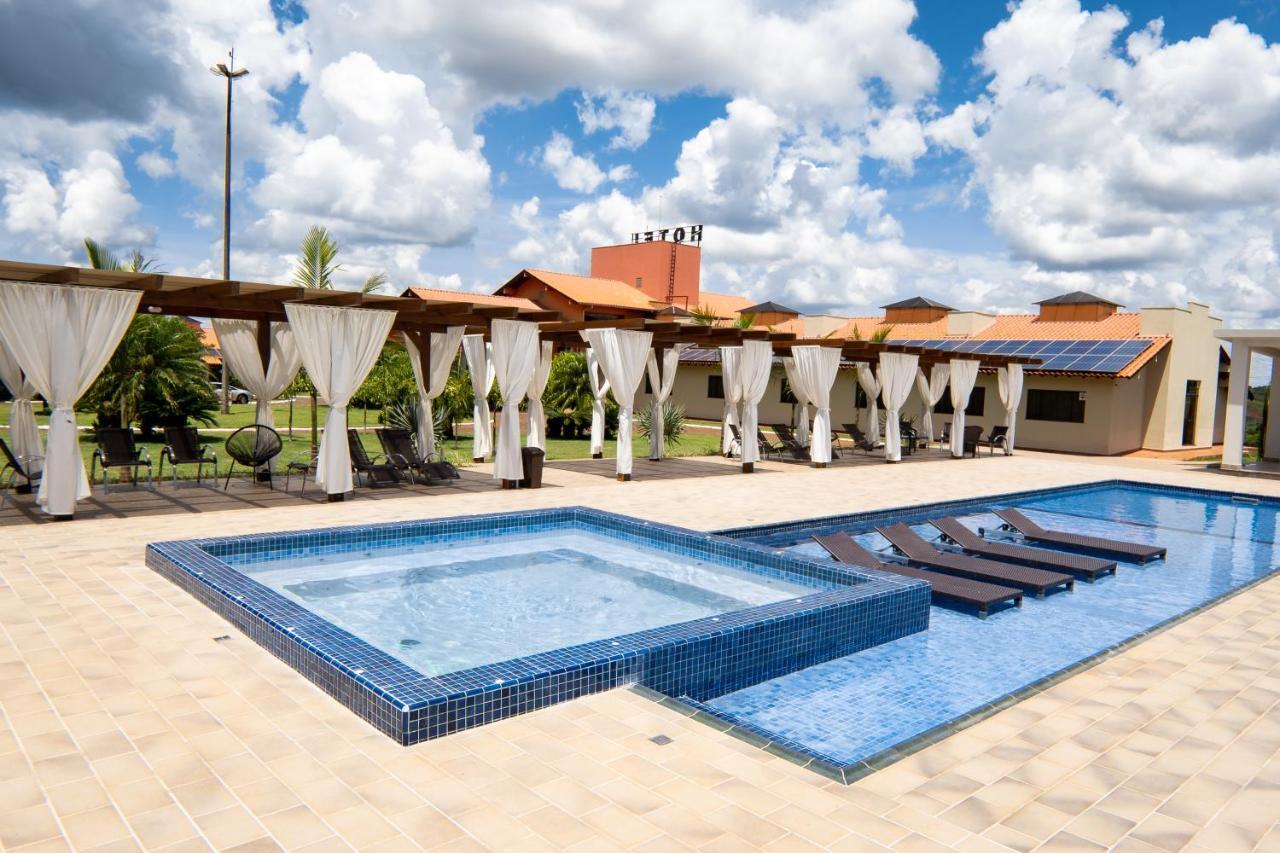 Hotel Lago Dourado Dois Vizinhos Exterior foto